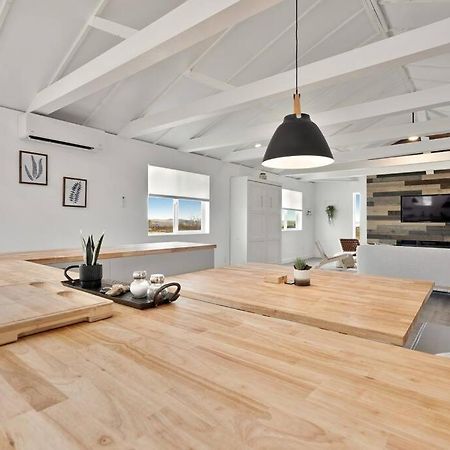 Beautiful Newly Remodeled Home, Near Jt Park Joshua Tree Exterior photo